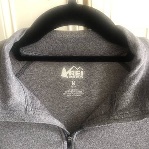 REI Pullover